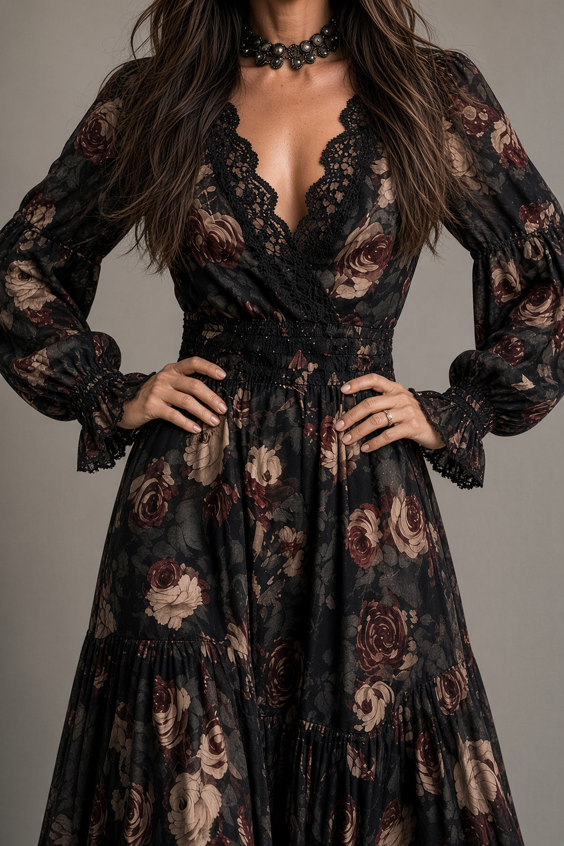 Elisa – Vestido vintage de flores con detalles de encaje