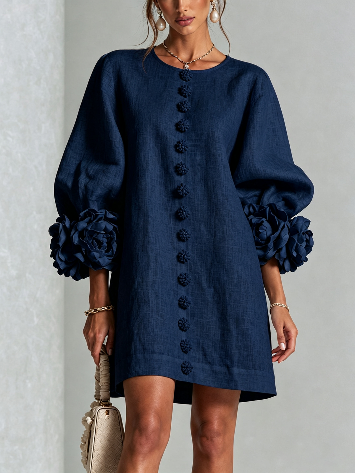 Clara – Vestido corto floral con botones