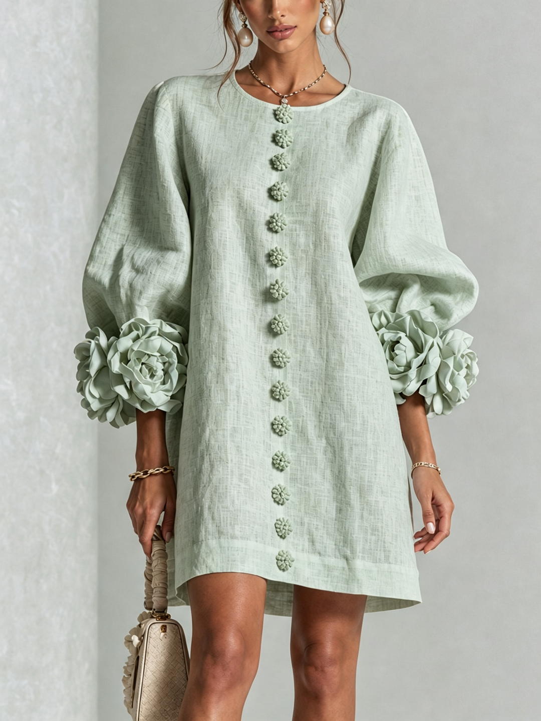 Clara – Vestido corto floral con botones